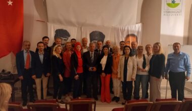 BURSA  DSP YENİ ÜYELERLE GÜCÜNE GÜÇ KATIYOR