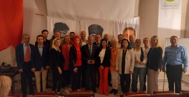 BURSA  DSP YENİ ÜYELERLE GÜCÜNE GÜÇ KATIYOR