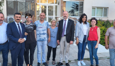 Suriyelilerin öldüresiye dövdüğü Türk gencine İYİ Parti sahip çıktı.