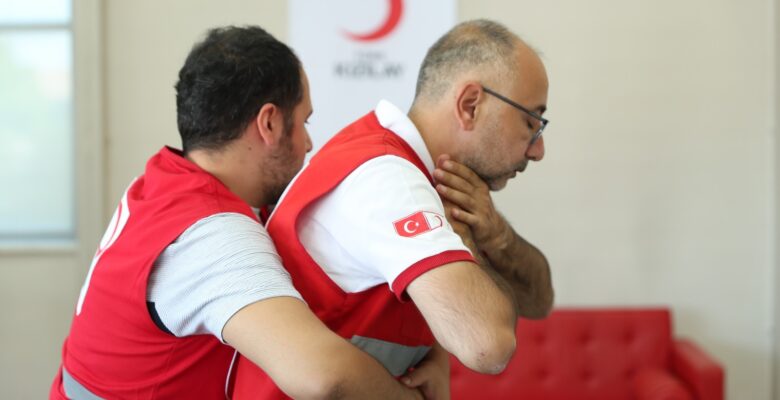 DİJİTAL DÜNYADA İLK YARDIM: HERKESE HER YERDE HER ZAMAN ULAŞIN