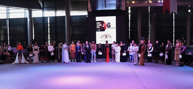 Panorama’da moda rüzgârı esti