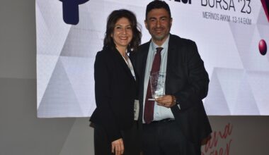 BURSA’DA “İNSANA DEĞER” ZİRVESİ