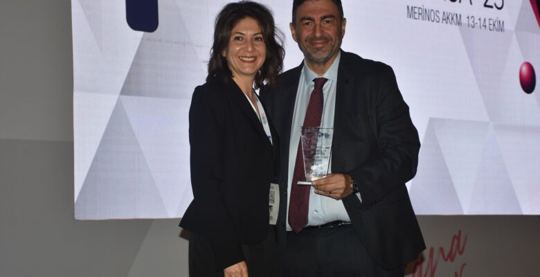 BURSA’DA “İNSANA DEĞER” ZİRVESİ