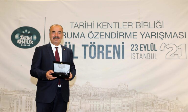 MYRLEİA ANTİK KENTİ ARKEOPARKI’NA TARİHİ KENTLER BİRLİĞİ’NDEN SÜREKLİLİK ÖDÜLÜ