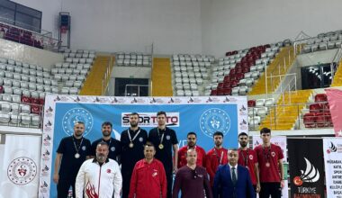 Büyükşehir Belediyesporlu badmintoncular yine zirvede