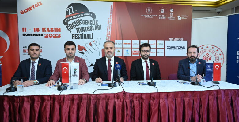 Perde çocuk ve gençler için açılıyor
