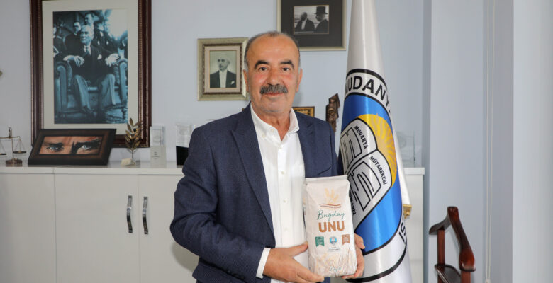 MUDANYA BELEDİYESİ’NDEN TOPRAKTAN HALKA, TARLADAN SOFRAYA BUĞDAY UNU