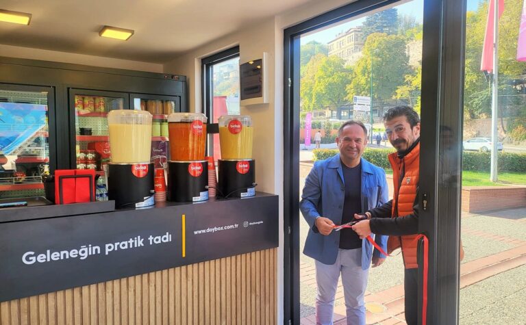 Doybox Bidaa İlk Hızlı Tüketim Noktası Bursa Zafer Plaza AVM’de Hizmete Girdi