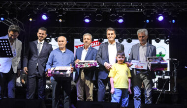Osmangazi’de siyah incirler yarıştı