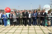 Sağlık çalışanlarına adanan anıt park hizmete açıldı