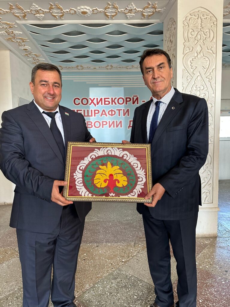 Duşanbe’de Osmangazi rüzgârı