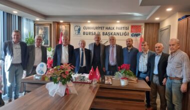SİMİT HESABIYLA GELENLER SARAY YAPTIRMAYA DOYAMADI!