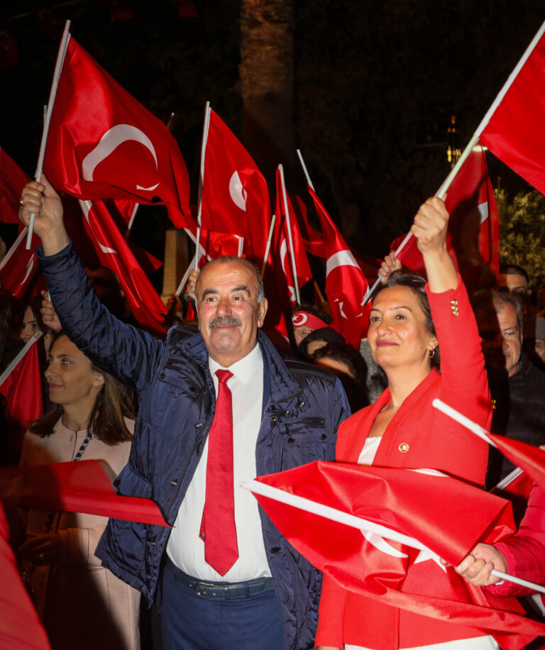HAYRİ TÜRKYILMAZ, MÜTAREKE’DEN CUMHURİYET’E 100. YIL İÇİN YÜRÜYECEK