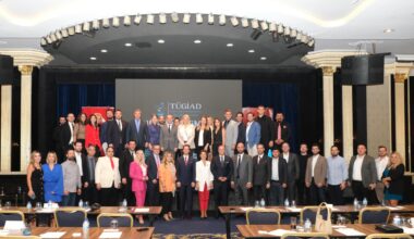 TÜGİAD BURSA, “CUMHURİYETİ” KONUŞTU