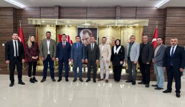 AK PARTİ GEMLİK YENİ YÖNETİMİ ZİYARETLERE HIZ VERDİ