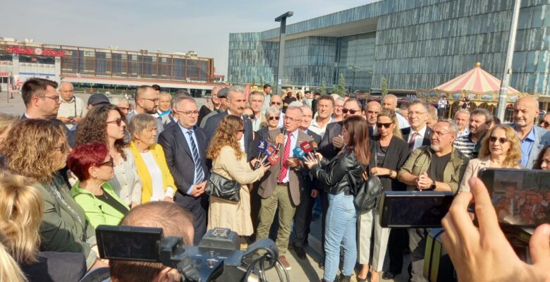 ÇGD BURSA; “SANSÜR YASASINA BOYUN EĞMEYECEĞİZ”