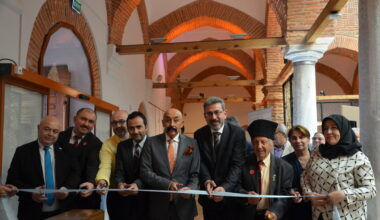 Sanatseverler ‘Çeşm-i Cihan Ebru Sergisi’ne buluştu