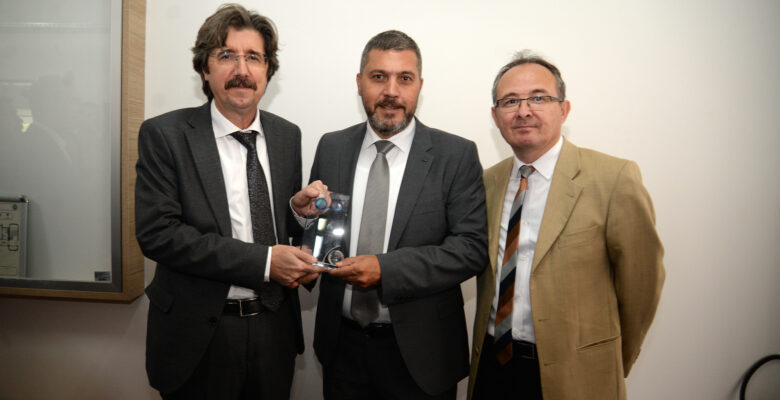 Hayırsever desteğiyle yenilenen laboratuvar hizmete açıldı