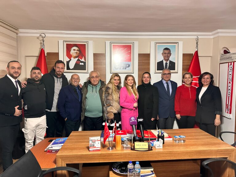 Pelin Sarıkaya Meclis Üyesi Adayı Oldu