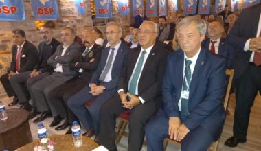 DSP BURSA’DA CAHİT AKINCI GÜVEN TAZELEDİ