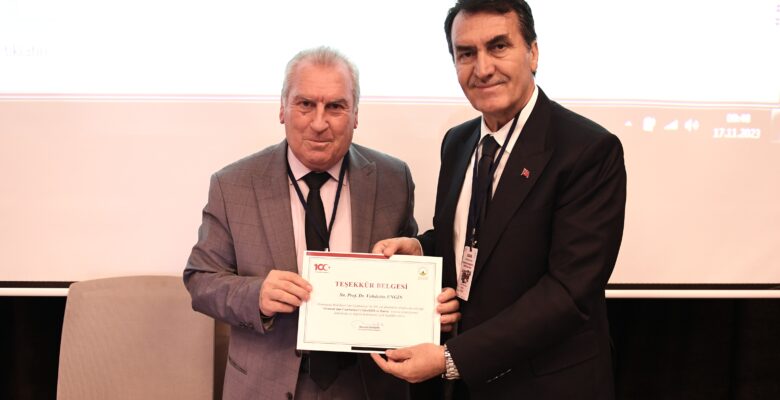 Osmangazi’de Osmanlı’dan bugüne Cumhuriyet konuşuldu