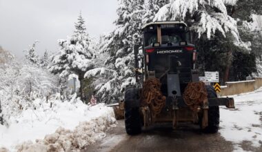 Gemlik’te Kar’dan Kapalı Yol Kalmadı