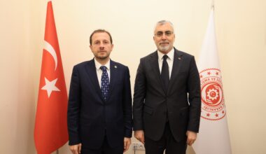 AK PARTİLİ KILIÇ’TAN BAKAN IŞIKHAN’A ZİYARET