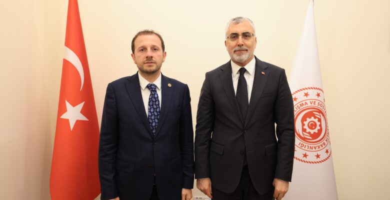 AK PARTİLİ KILIÇ’TAN BAKAN IŞIKHAN’A ZİYARET