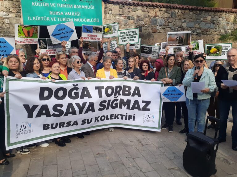 Bursa Su Kolektifi:  DOĞA TORBA YASAYA SIĞMAZ”