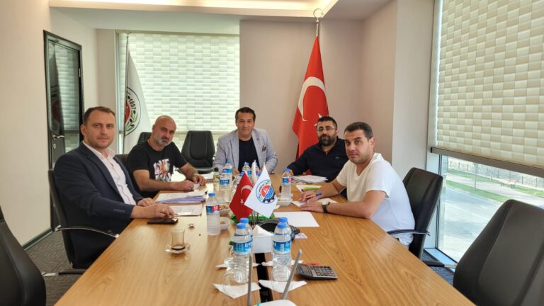 GTSO Üniversite Öğrencilerine Burs Desteği Vermeye Devam Ediyor.