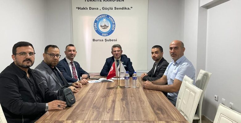 Türk Diyanet Vakıf-Sen Genel Başkan Yardımcısı Hilmi Şanlı Bursa’da.