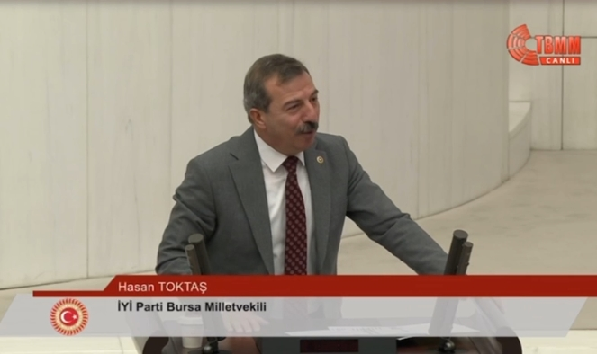 İYİ Partili Toktaş’tan, AK Parti’ye transfer olan Nebioğlu’na;  “KEŞKE YÜZÜNÜZ KIZARABİLSEYDİ!”