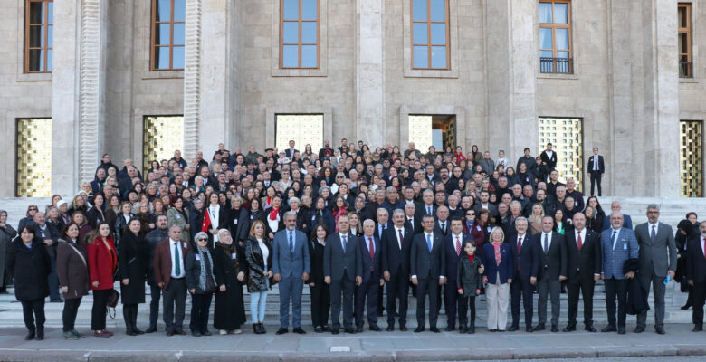 CHP BURSA’DAN ANKARA’YA ÜYE ÇIKARMASI