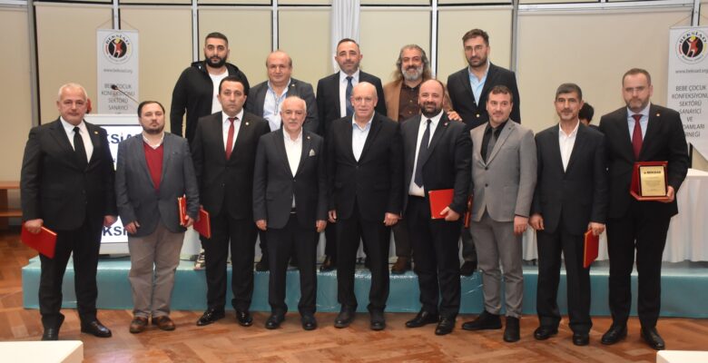 BEKSİAD’DA BAYRAK DEĞİŞİMİ…
