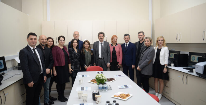 BUÜ’de Nanoteknoloji ve Malzeme Karakterizasyonu Laboratuvarı hizmete açıldı