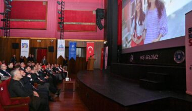 Şehit Aybüke öğretmen filmi gözyaşlarıyla izlendi