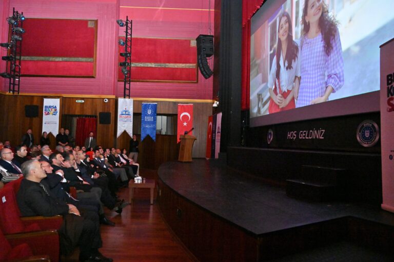 Şehit Aybüke öğretmen filmi gözyaşlarıyla izlendi