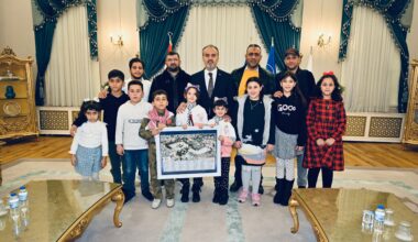 Filistinli çocuklardan Başkan Aktaş’a ziyaret