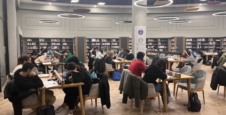 Millet Kütüphanesi artık 24 saat açık