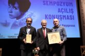 “Kum Tanecikleri Anlatıcısı:Tomris Uyar Sempozyumu” başladı