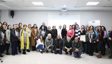 “Antidepresan bitkiler dikkatli kullanılmalı”