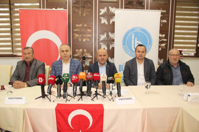 BÜYÜKORHAN BEL. BŞK. AHMET KORKMAZ 5 YILLIK İCRAATLARINI ANLATTI
