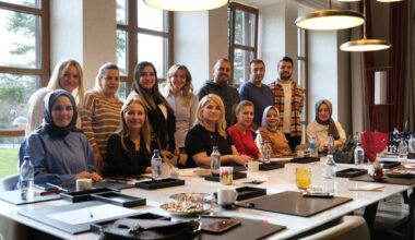 HAYAT HASTANESİ POZİTİF ATÖLYE’DE…