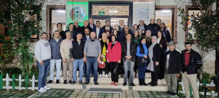 HAMİDİYE MAHALLESİNDE VATANDAŞ NE DERSE O OLACAK