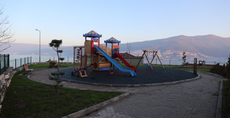Gemlik Belediyesi’nden Ata mahallesine hizmet atağı