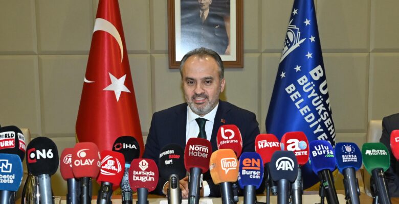 Alinur Aktaş “Bir kuruşun dahi israfına göz yummadım” 