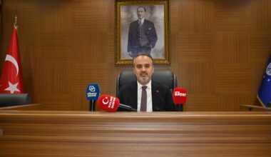Başkan Aktaş net konuştu: “Alnım açık, başım dik” Başkan Aktaş net konuştu: “Alnım açık, başım dik”