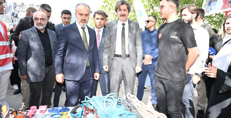 Yüksek lisans ve doktoraya 750 bin TL’lik destek