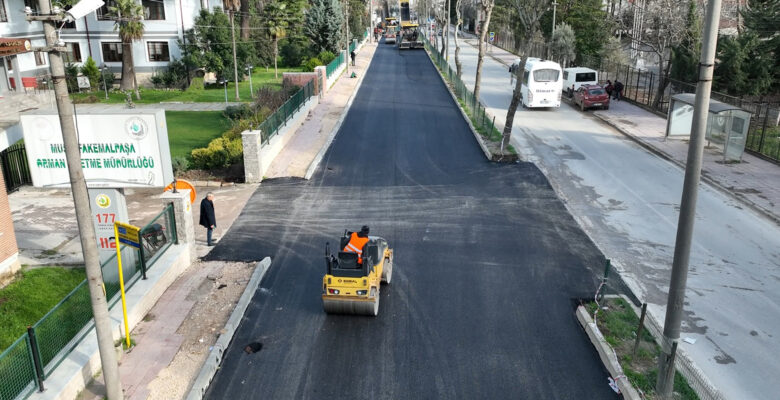 Mustafakemalpaşa’nın altyapısı sil baştan yenileniyor
