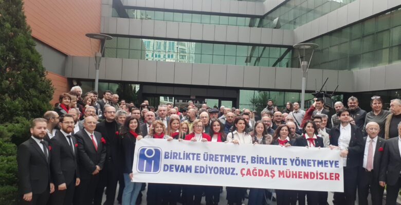 ÜLKÜ KÜÇÜKKAYALAR ADAYLIĞINI AÇIKLADI